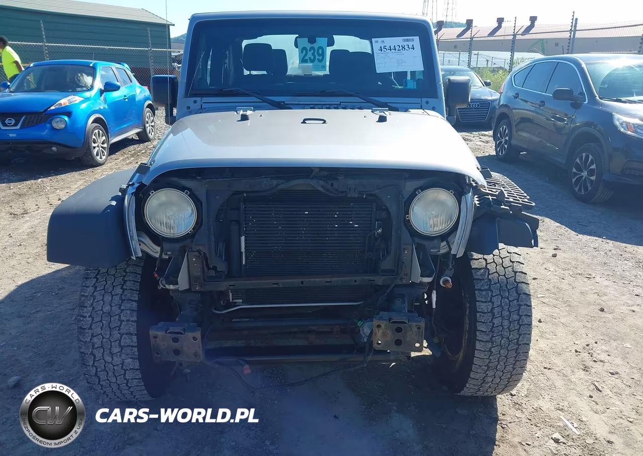 2014 Jeep Wrangler Sport VIN:1C4AJWAG6EL289519 - 6
