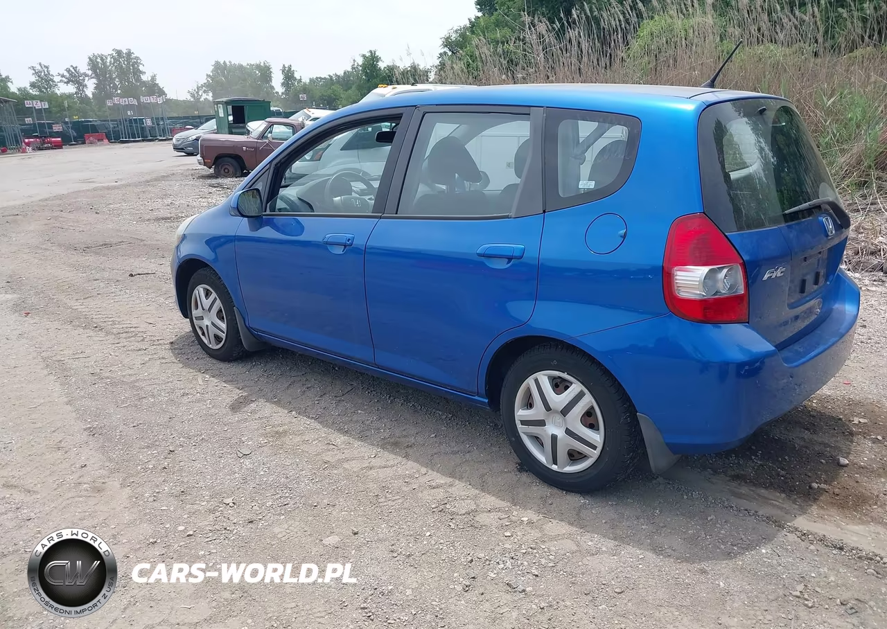 2007 Honda Fit VIN:JHMGD38437S063845 - 3