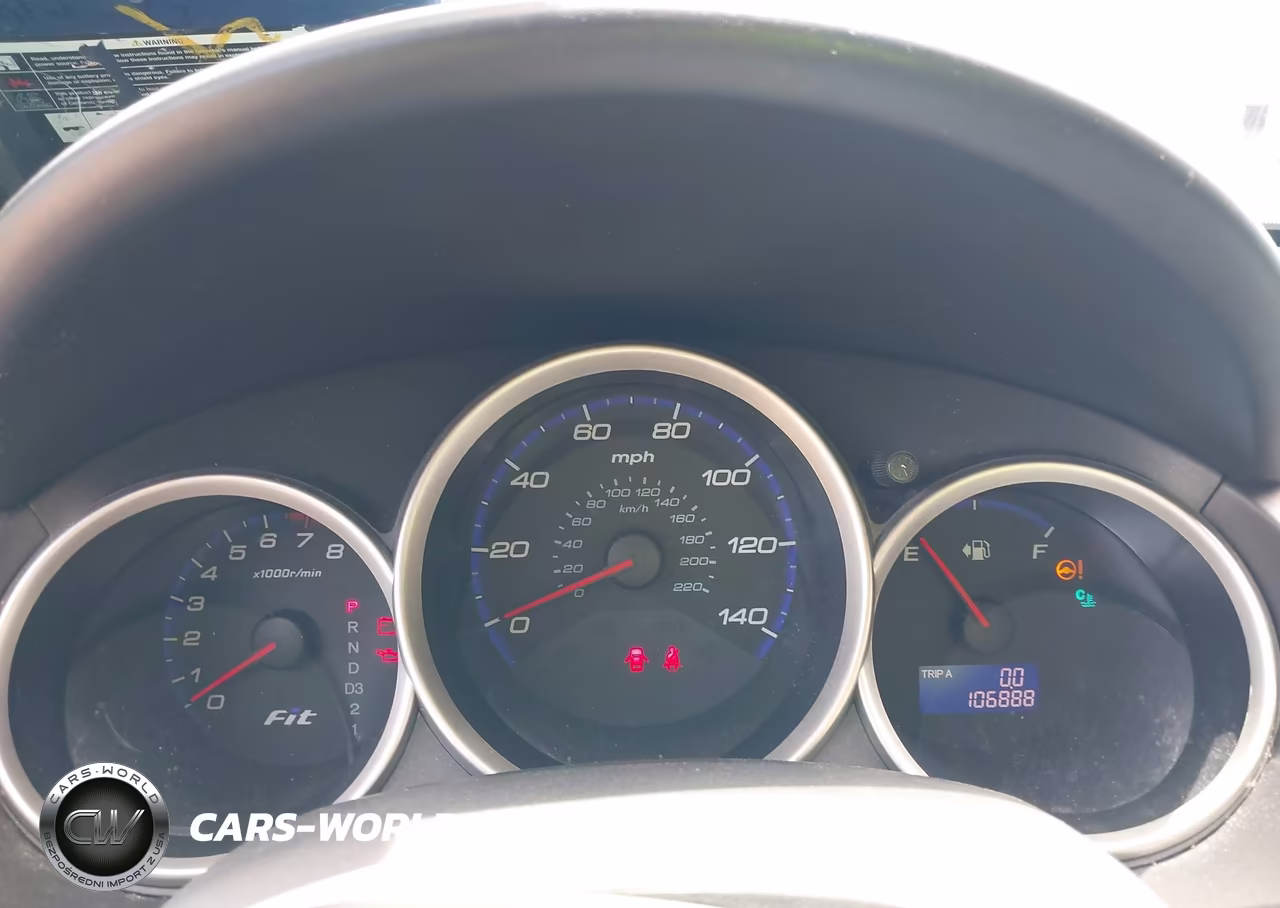 2007 Honda Fit VIN:JHMGD38437S063845 - 7