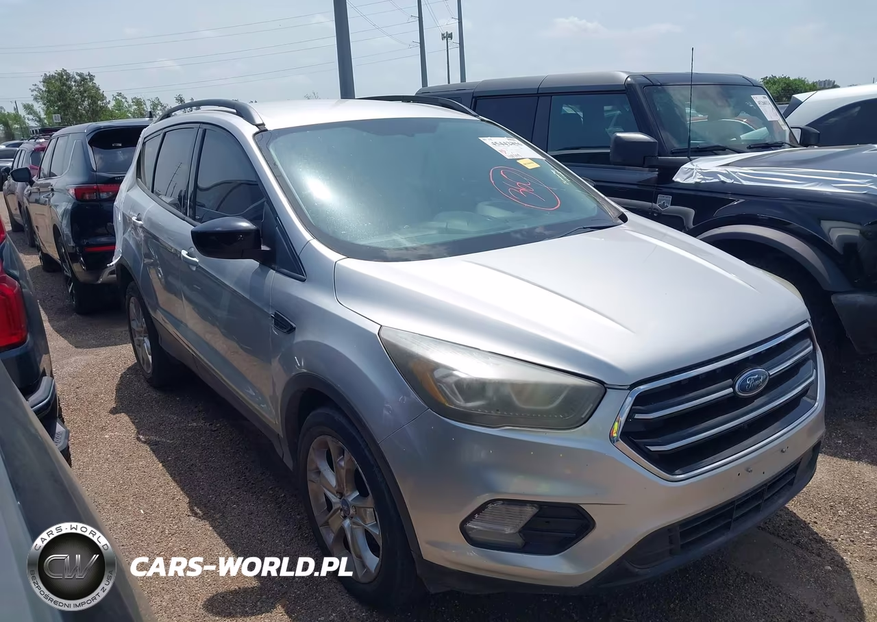 2017 Ford Escape Se