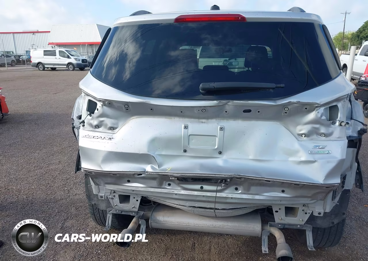 2017 Ford Escape Se VIN:1FMCU0GD0HUC18126 - 17