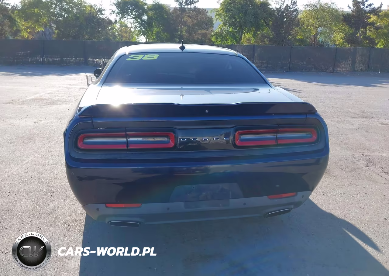 2015 Dodge Challenger Sxt Plus VIN:2C3CDZBG6FH712988 - 16