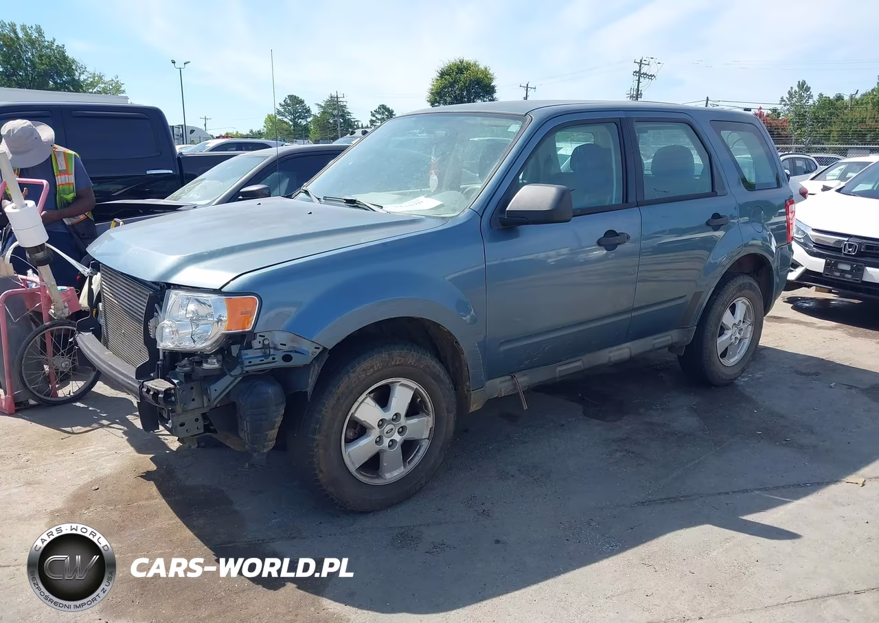 2011 Ford Escape Xls VIN:1FMCU0C74BKC16186 - 2