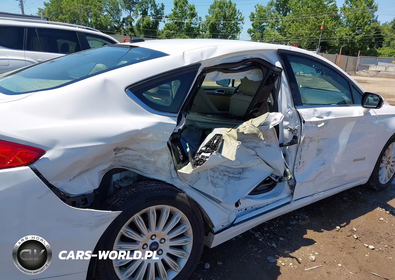 2016 Ford Fusion Hybrid Se VIN:3FA6P0LU6GR403694 - 6