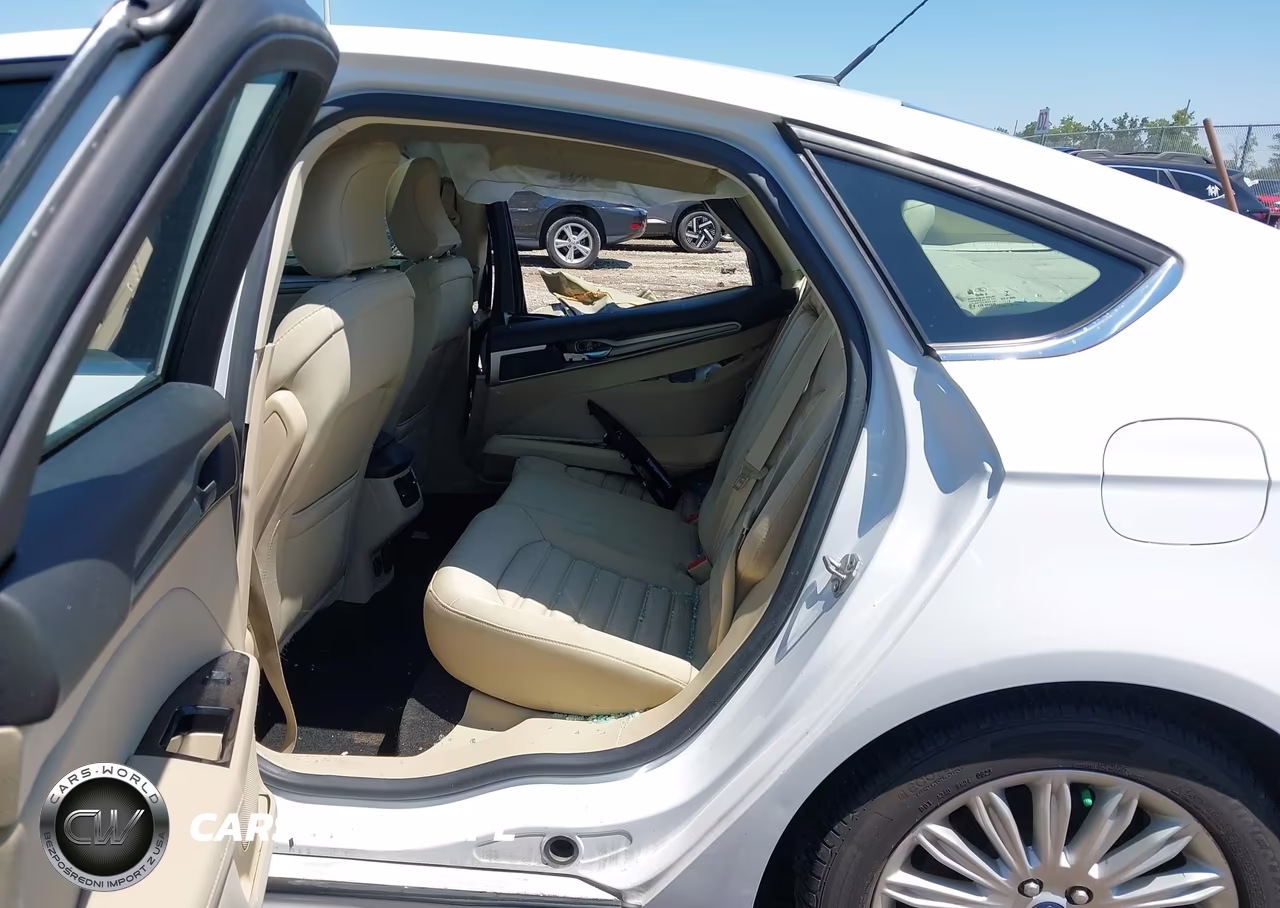 2016 Ford Fusion Hybrid Se VIN:3FA6P0LU6GR403694 - 8