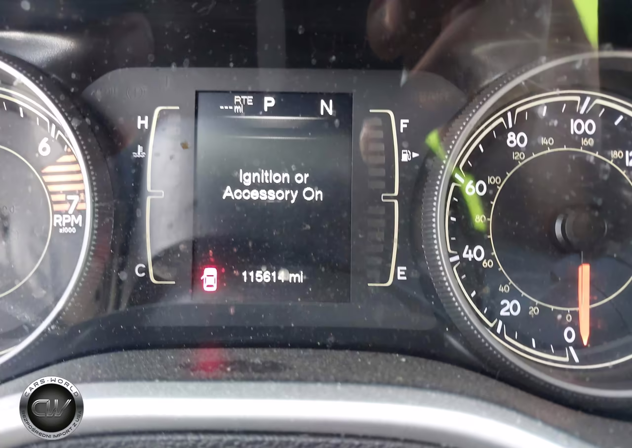 2018 Jeep Cherokee Latitude Plus Fwd VIN:1C4PJLLBXJD605955 - 7