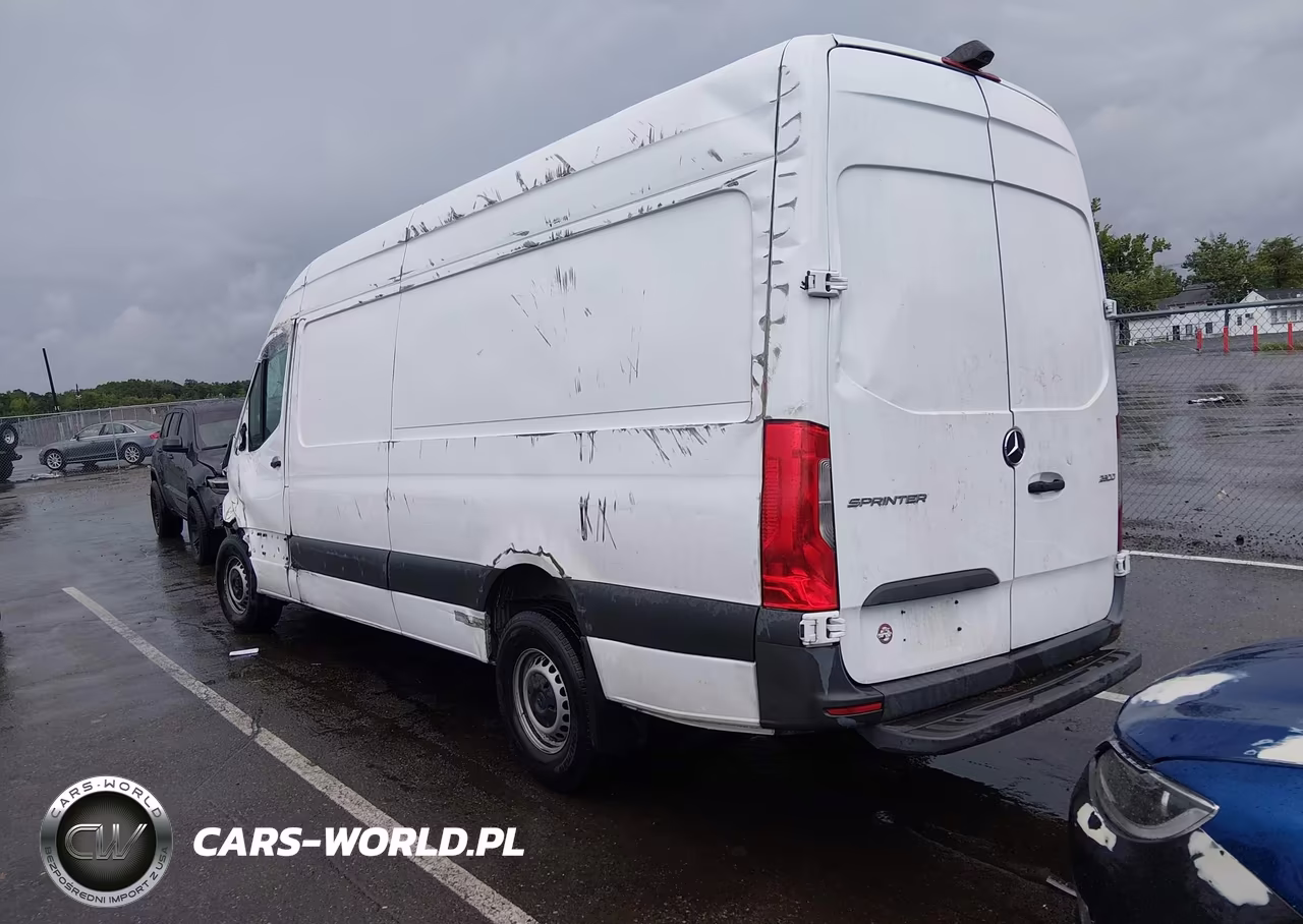 2020 Mercedes-Benz Sprinter 2500 High Roof V6 VIN:W1W4ECHY2LT031448 - 3