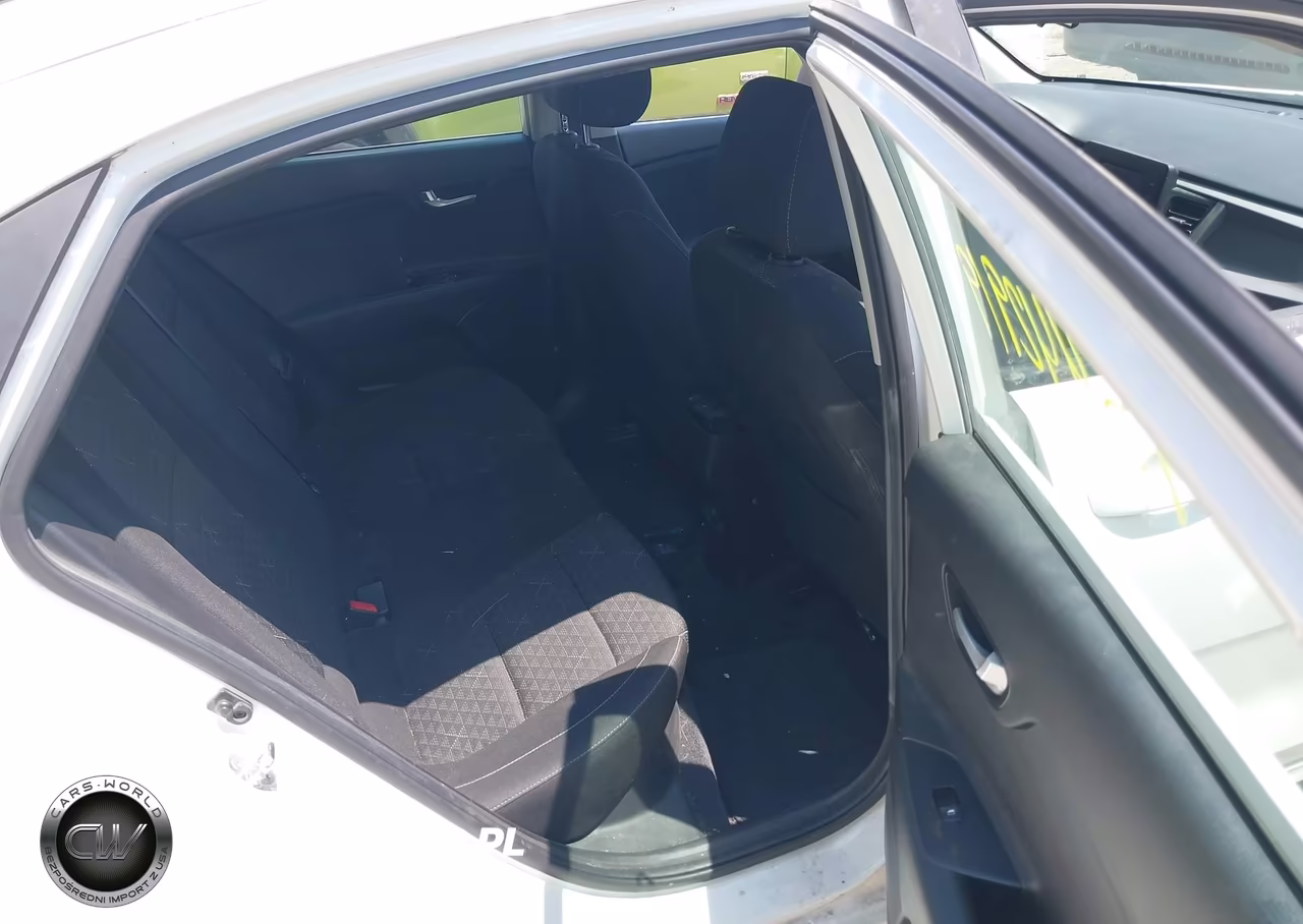 2018 Kia Rio S VIN:3KPA24AB8JE133507 - 8