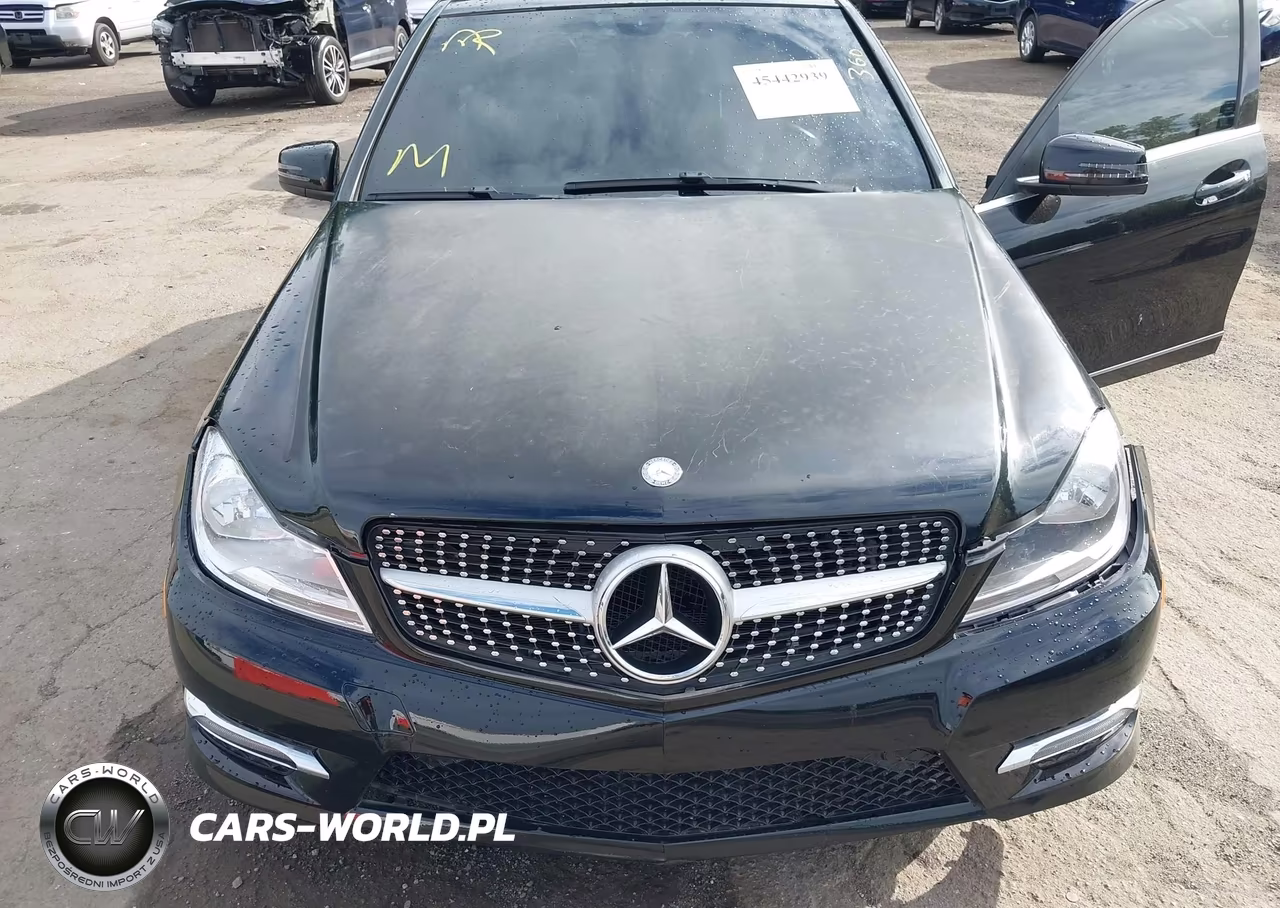 2014 Mercedes-Benz C 300 Sport 4Matic VIN:WDDGF8AB1ER307701 - 6