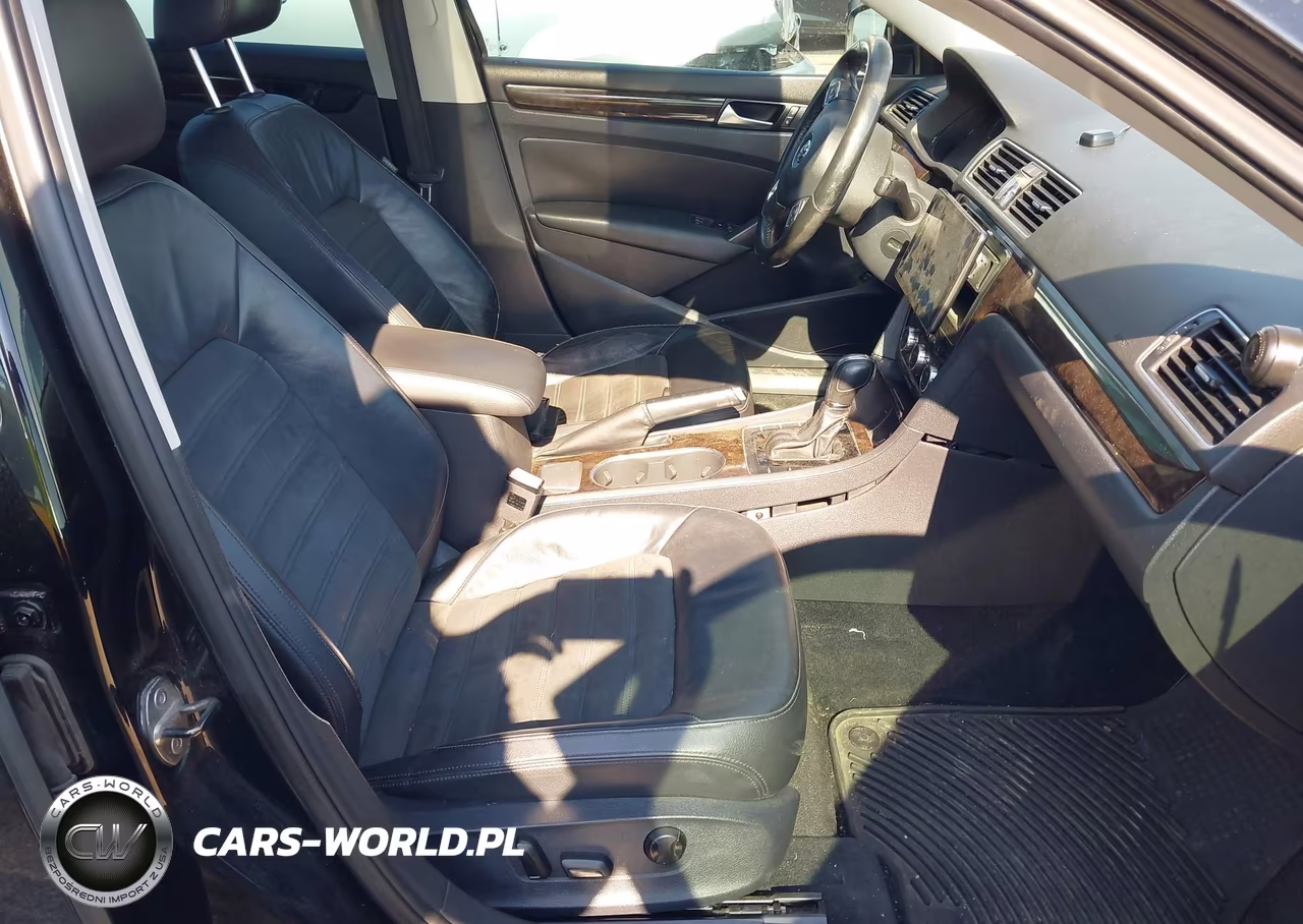 2014 Volkswagen Passat 2.0L Tdi Sel Premium VIN:1VWCN7A30EC068835 - 5