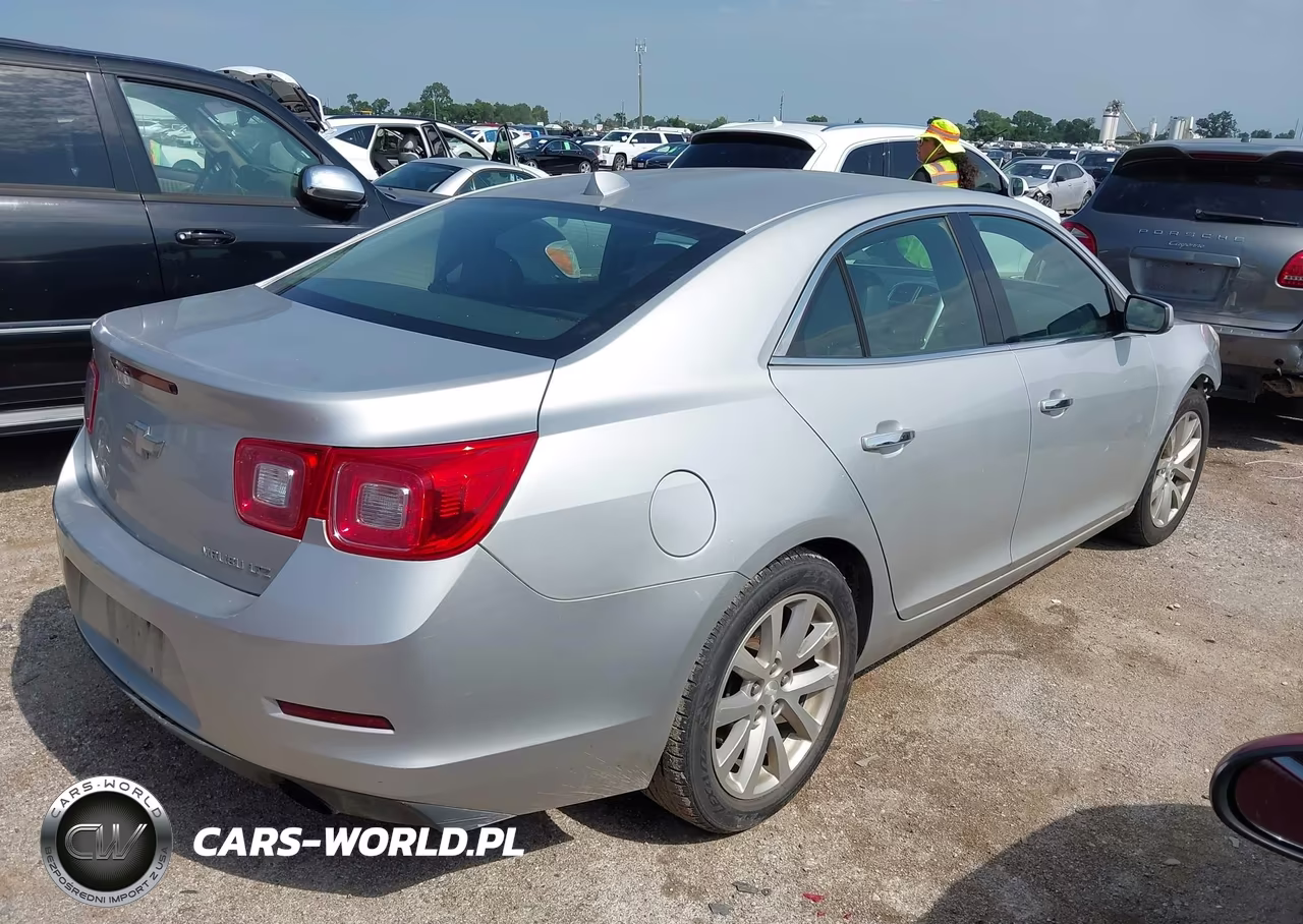 2013 Chevrolet Malibu 1Lz VIN:1G11H5SA5DF289582 - 4