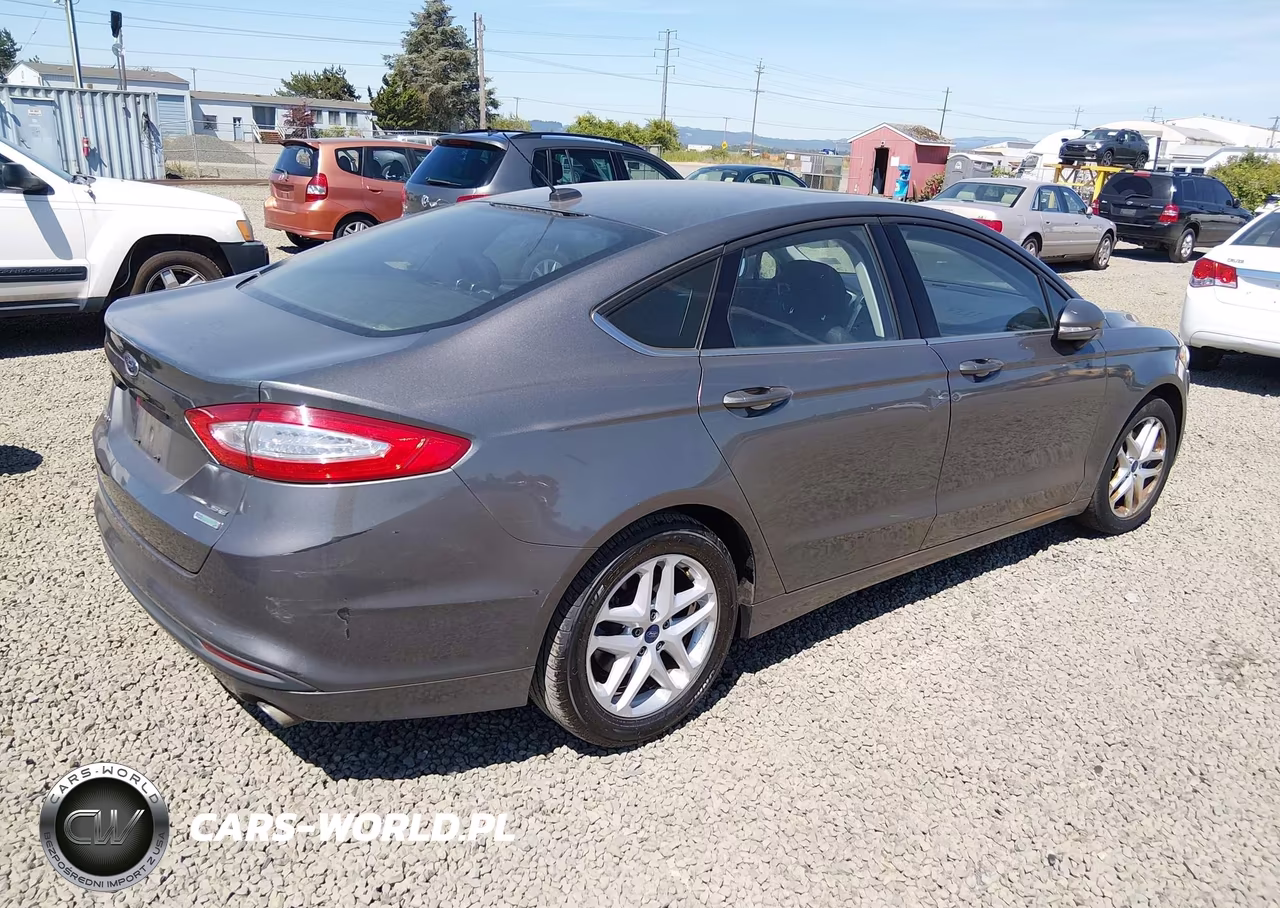 2014 Ford Fusion Se VIN:3FA6P0HD6ER188128 - 4