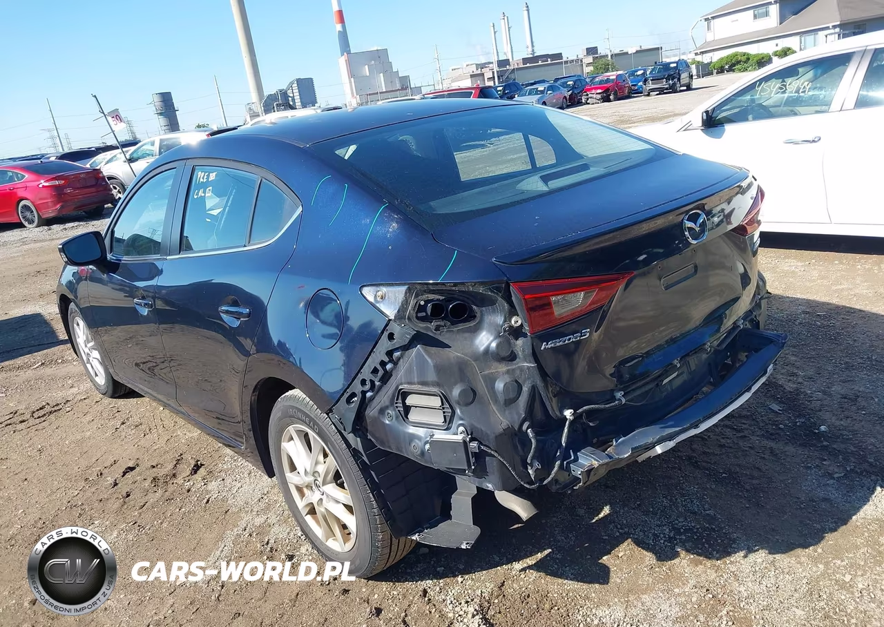 2015 Mazda Mazda3 I Touring VIN:JM1BM1V79F1272297 - 3