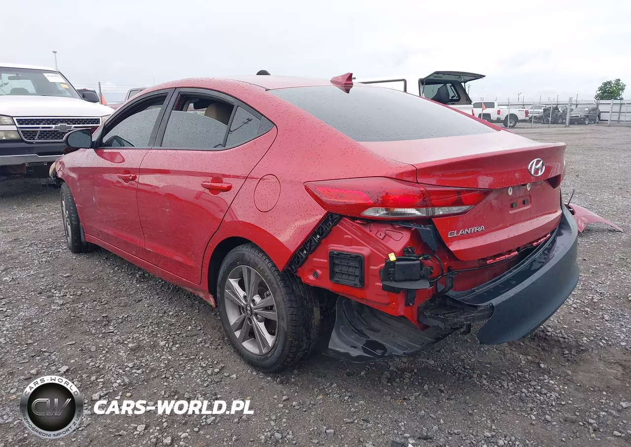 2018 Hyundai Elantra Sel VIN:5NPD84LF6JH358757 - 3