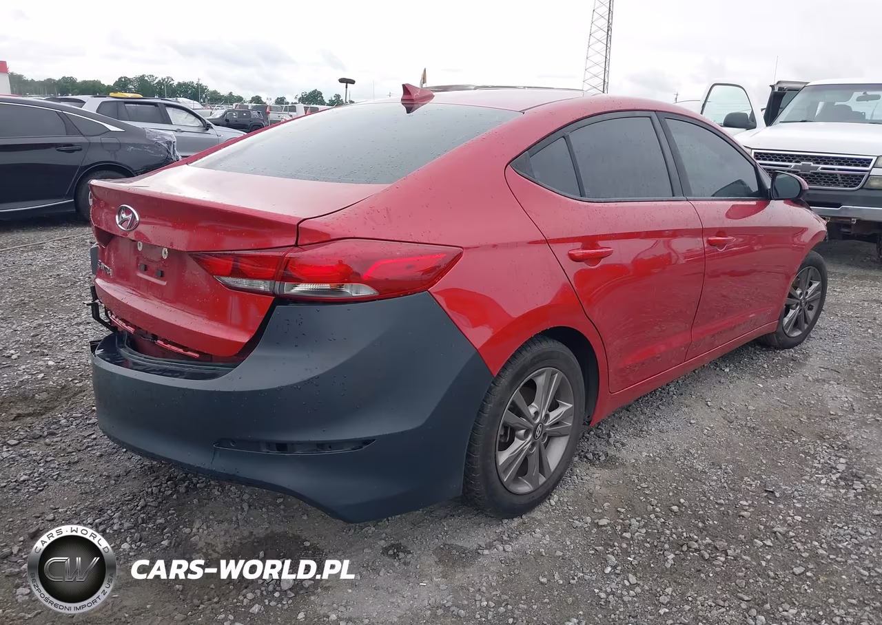 2018 Hyundai Elantra Sel VIN:5NPD84LF6JH358757 - 4