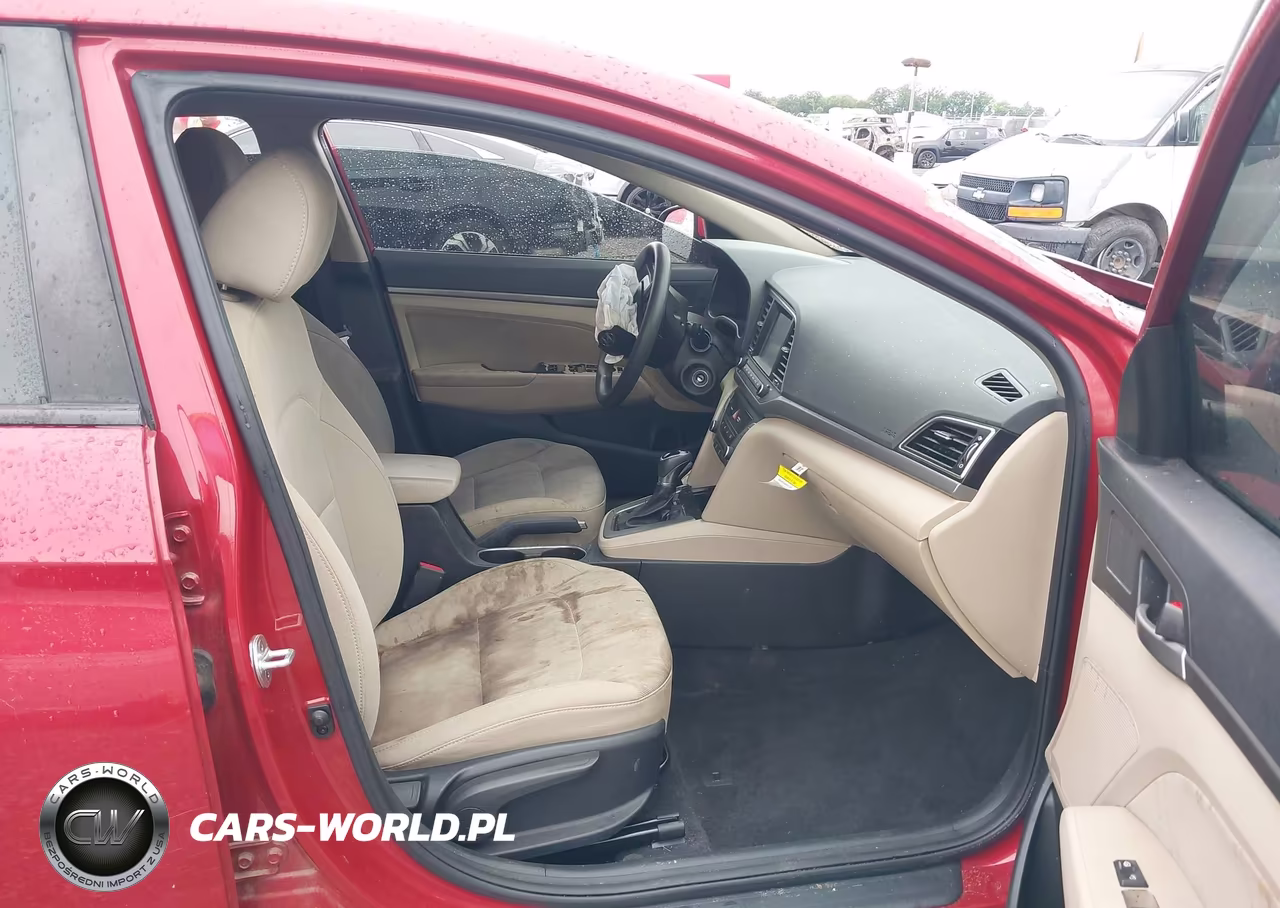 2018 Hyundai Elantra Sel VIN:5NPD84LF6JH358757 - 5