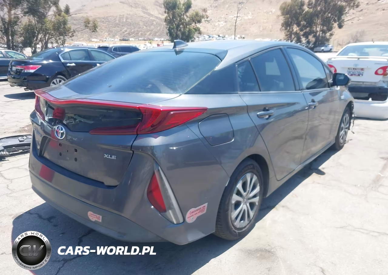 2020 Toyota Prius Prime Xle VIN:JTDKARFP5L3137615 - 4