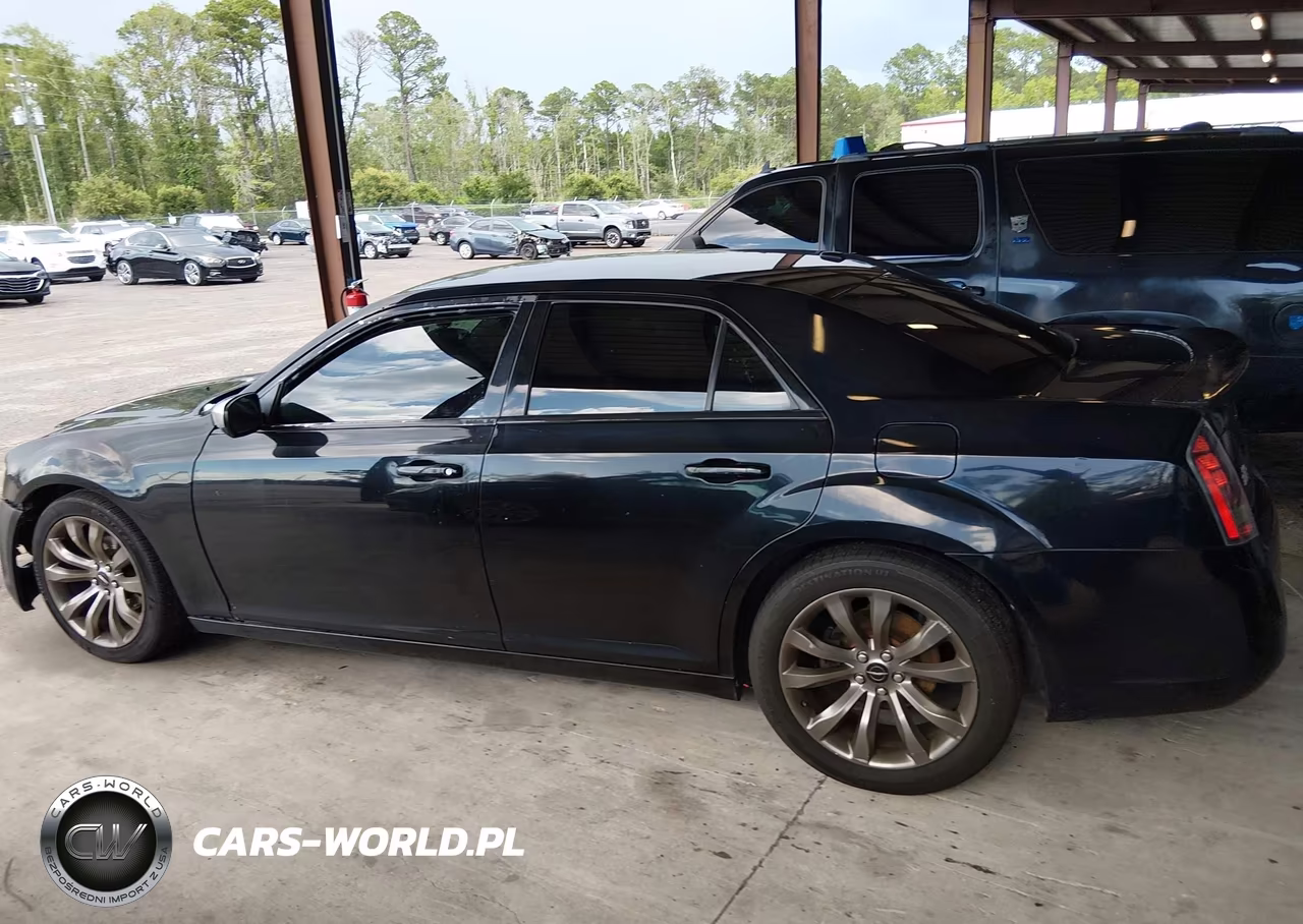 2014 Chrysler 300 300S VIN:2C3CCABG9EH250803 - 14