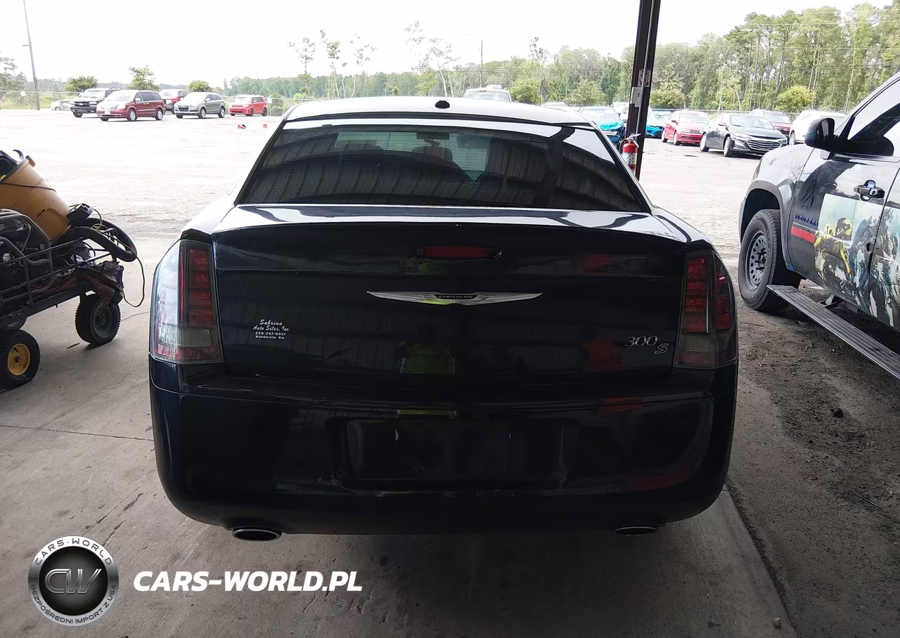 2014 Chrysler 300 300S VIN:2C3CCABG9EH250803 - 16