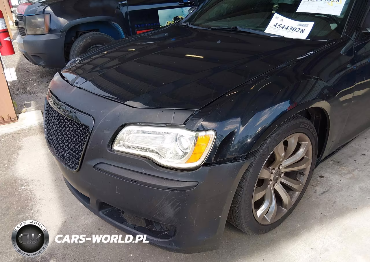 2014 Chrysler 300 300S VIN:2C3CCABG9EH250803 - 6