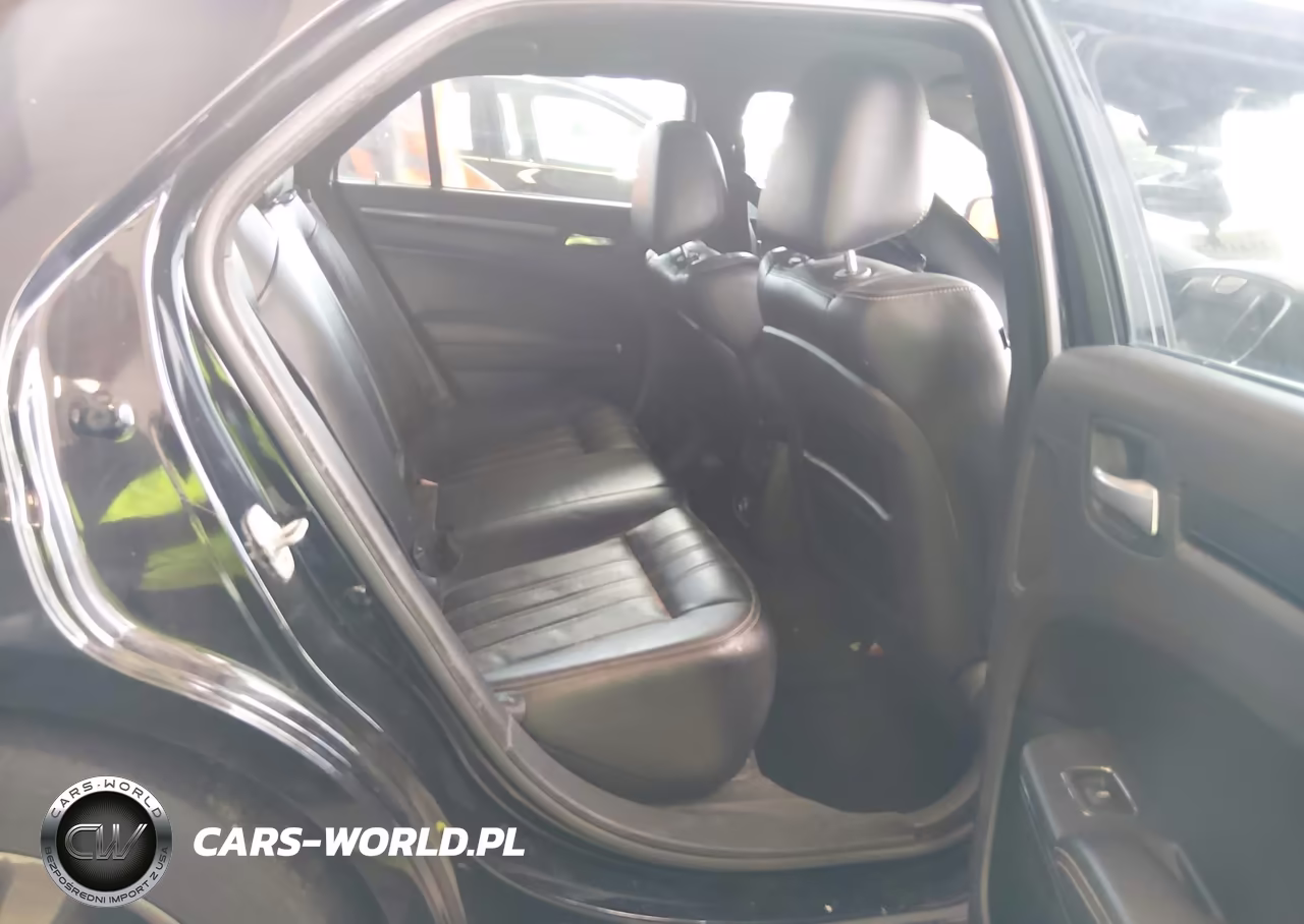 2014 Chrysler 300 300S VIN:2C3CCABG9EH250803 - 8