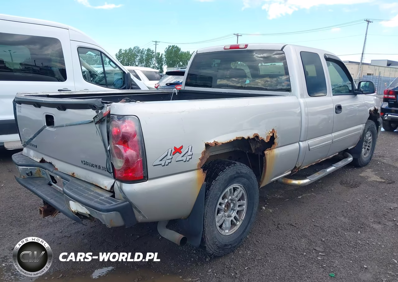2004 Chevrolet Silverado 1500 Ls VIN:2GCEK19T641338807 - 4