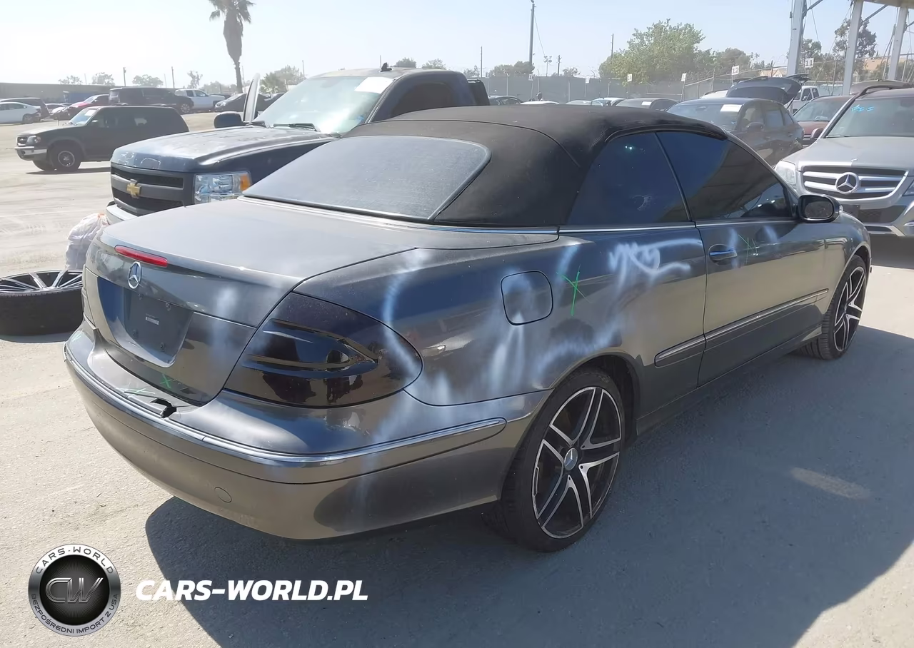 2004 Mercedes-Benz Clk 320 VIN:WDBTK65G24T006207 - 4