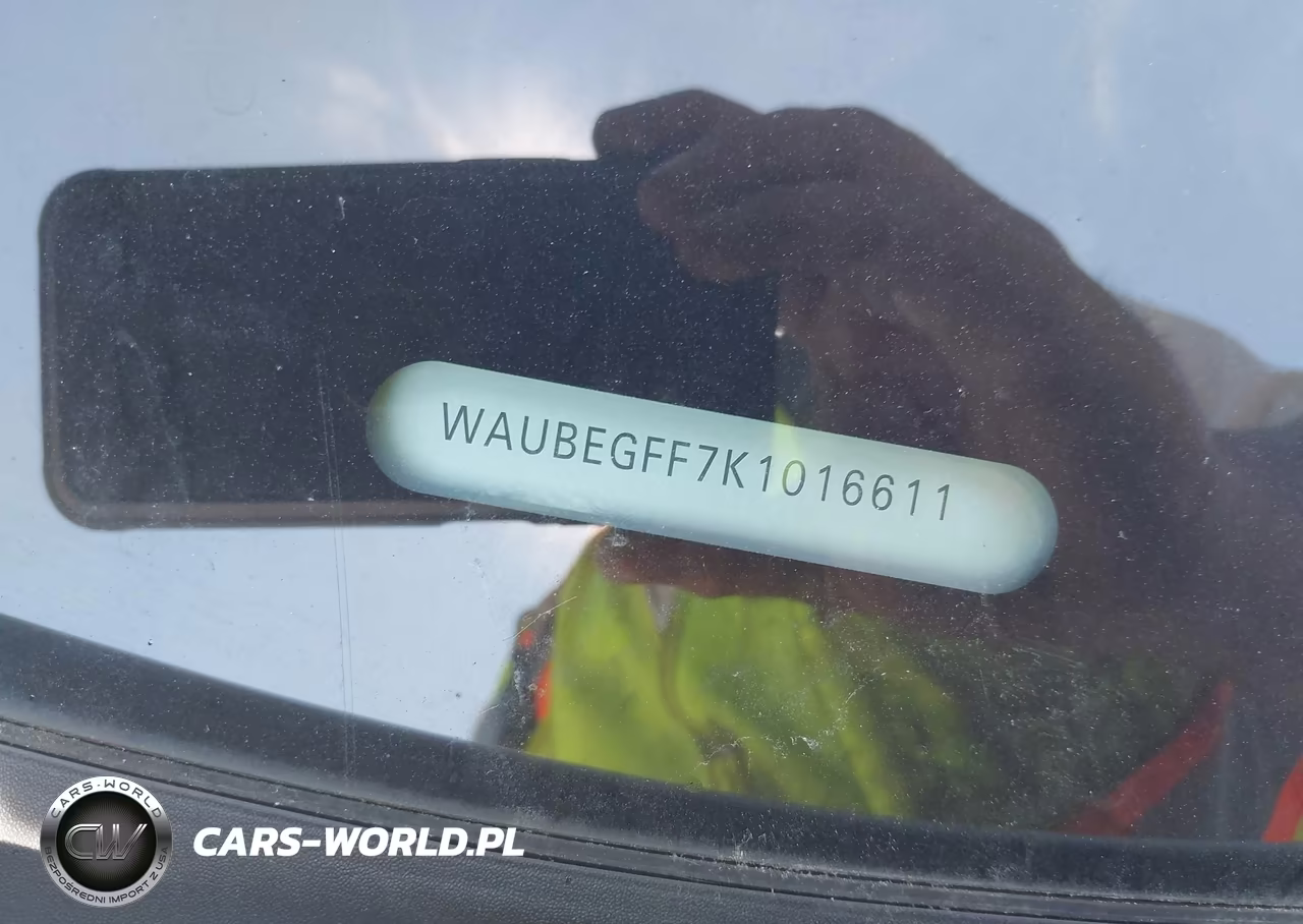 2019 Audi A3 45 Premium VIN:WAUBEGFF7K1016611 - 17