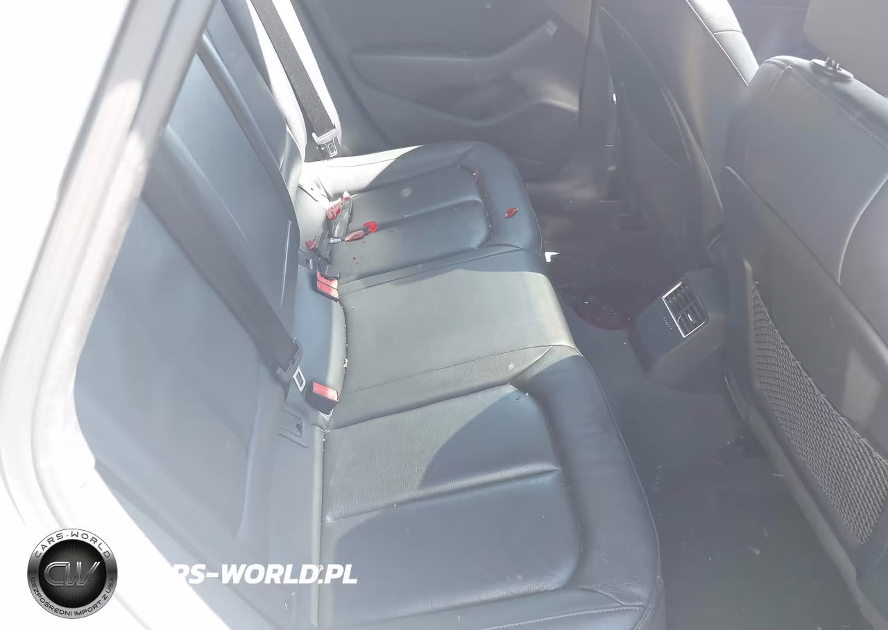 2019 Audi A3 45 Premium VIN:WAUBEGFF7K1016611 - 8