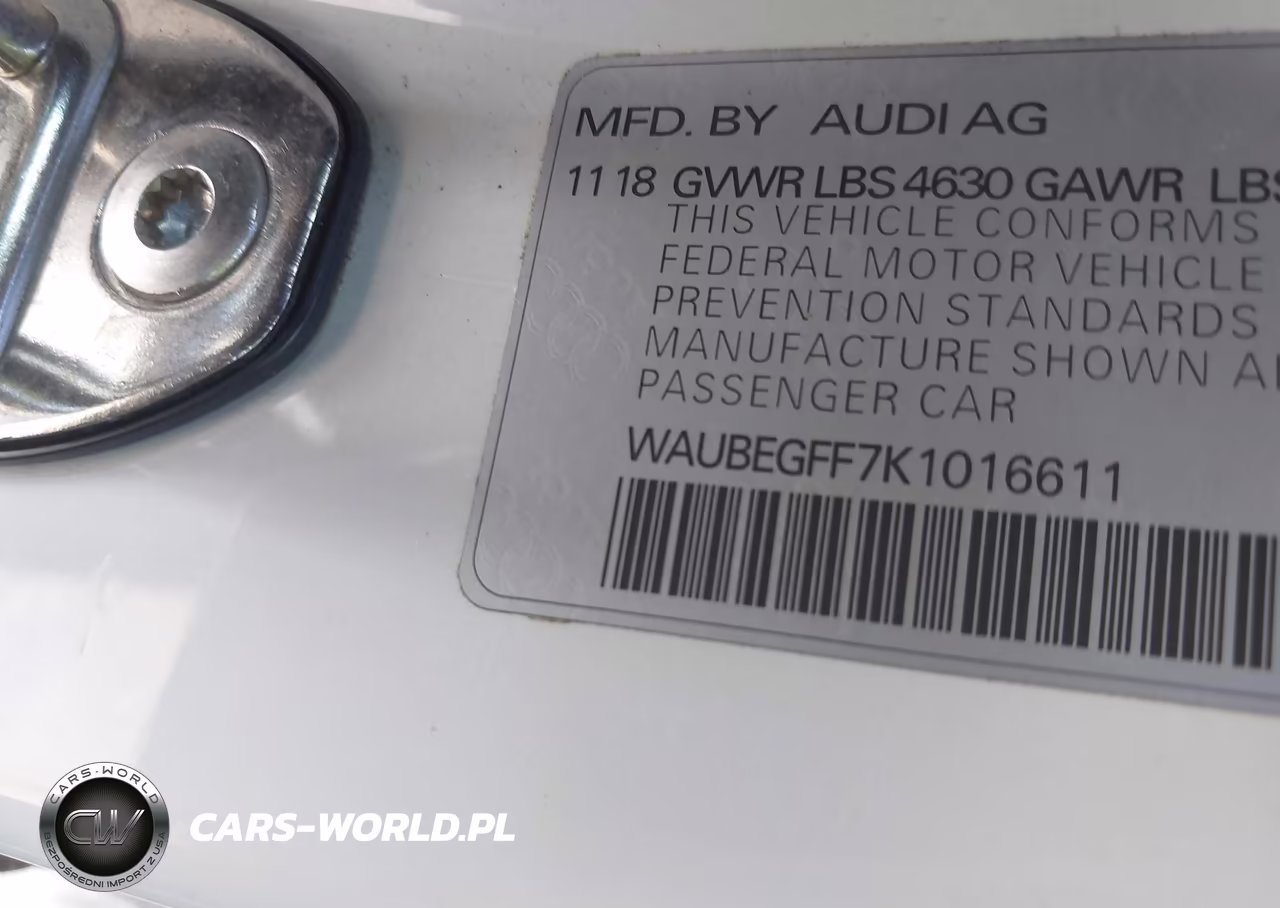 2019 Audi A3 45 Premium VIN:WAUBEGFF7K1016611 - 9