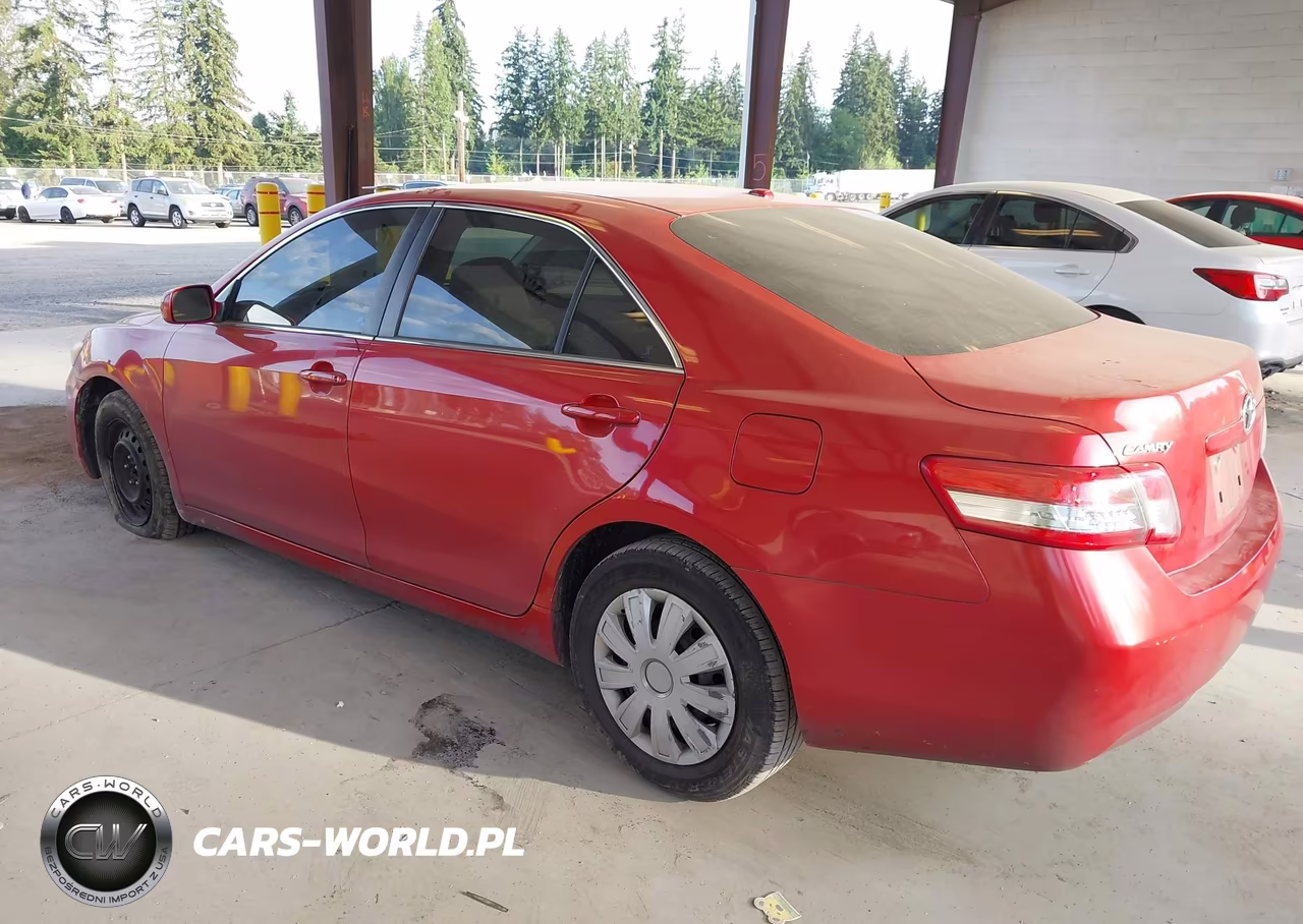 2010 Toyota Camry Le VIN:4T1BF3EK3AU055728 - 3