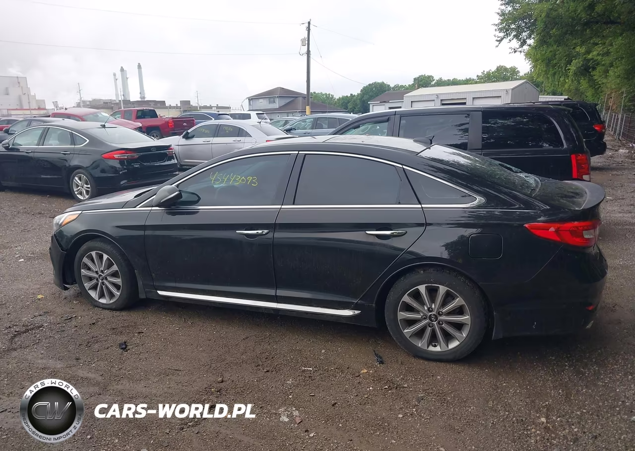 2016 Hyundai Sonata Limited VIN:5NPE34AF7GH300722 - 14