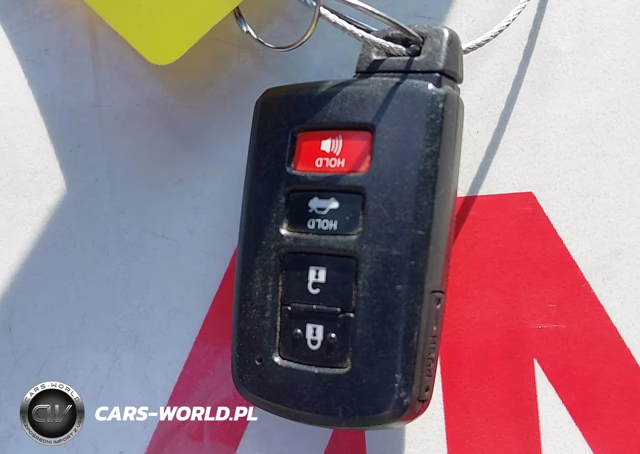 2013 Toyota Camry Hybrid Le-Xle VIN:4T1BD1FK2DU079970 - 11
