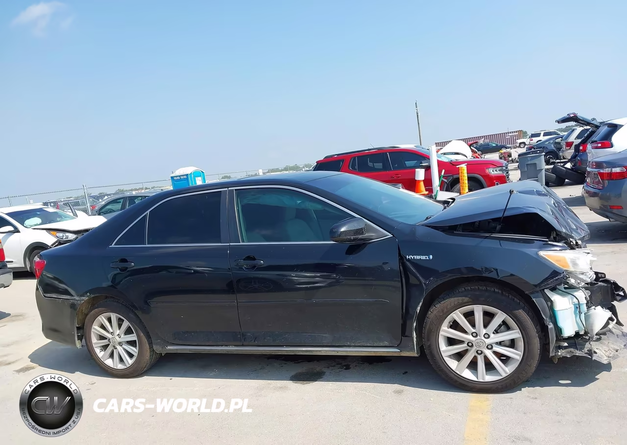 2013 Toyota Camry Hybrid Le-Xle VIN:4T1BD1FK2DU079970 - 14