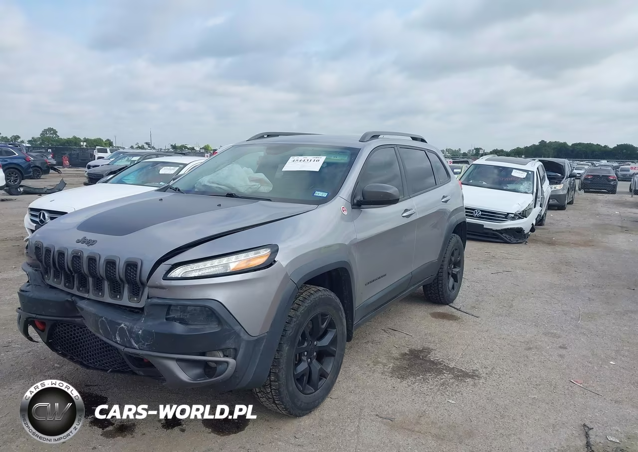 2015 Jeep Cherokee Trailhawk VIN:1C4PJMBS0FW570751 - 2