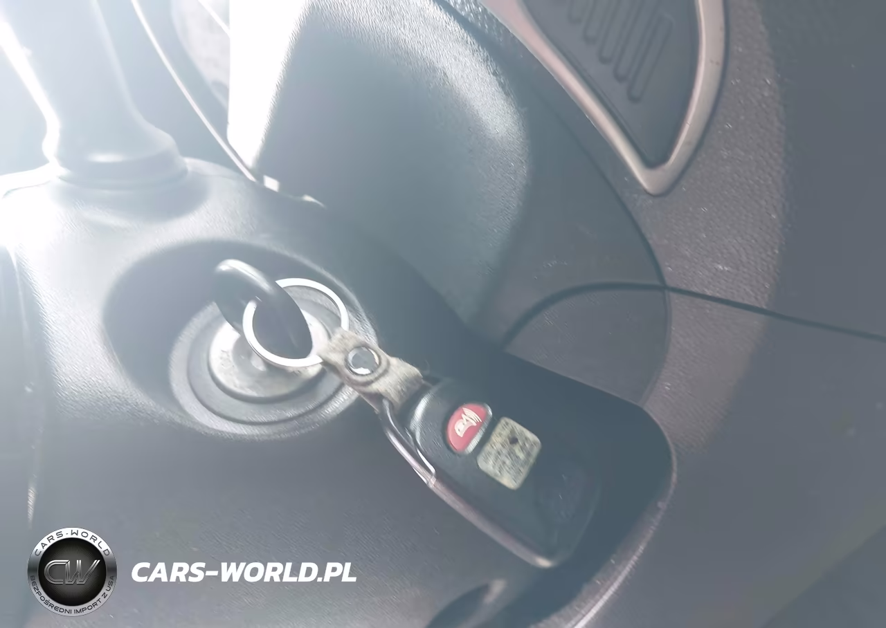 2012 Hyundai Tucson Gls VIN:KM8JUCAC4CU451279 - 11