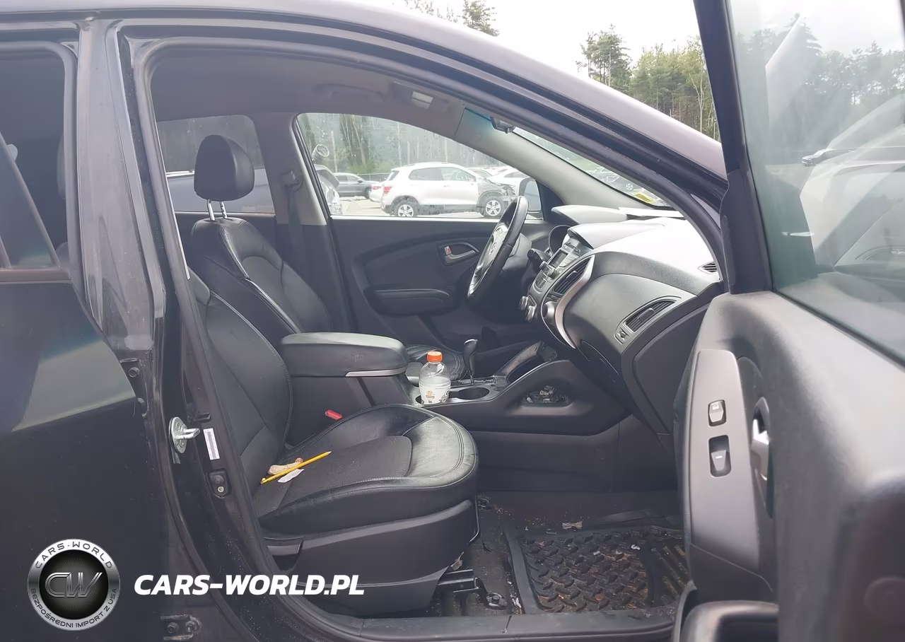 2012 Hyundai Tucson Gls VIN:KM8JUCAC4CU451279 - 5