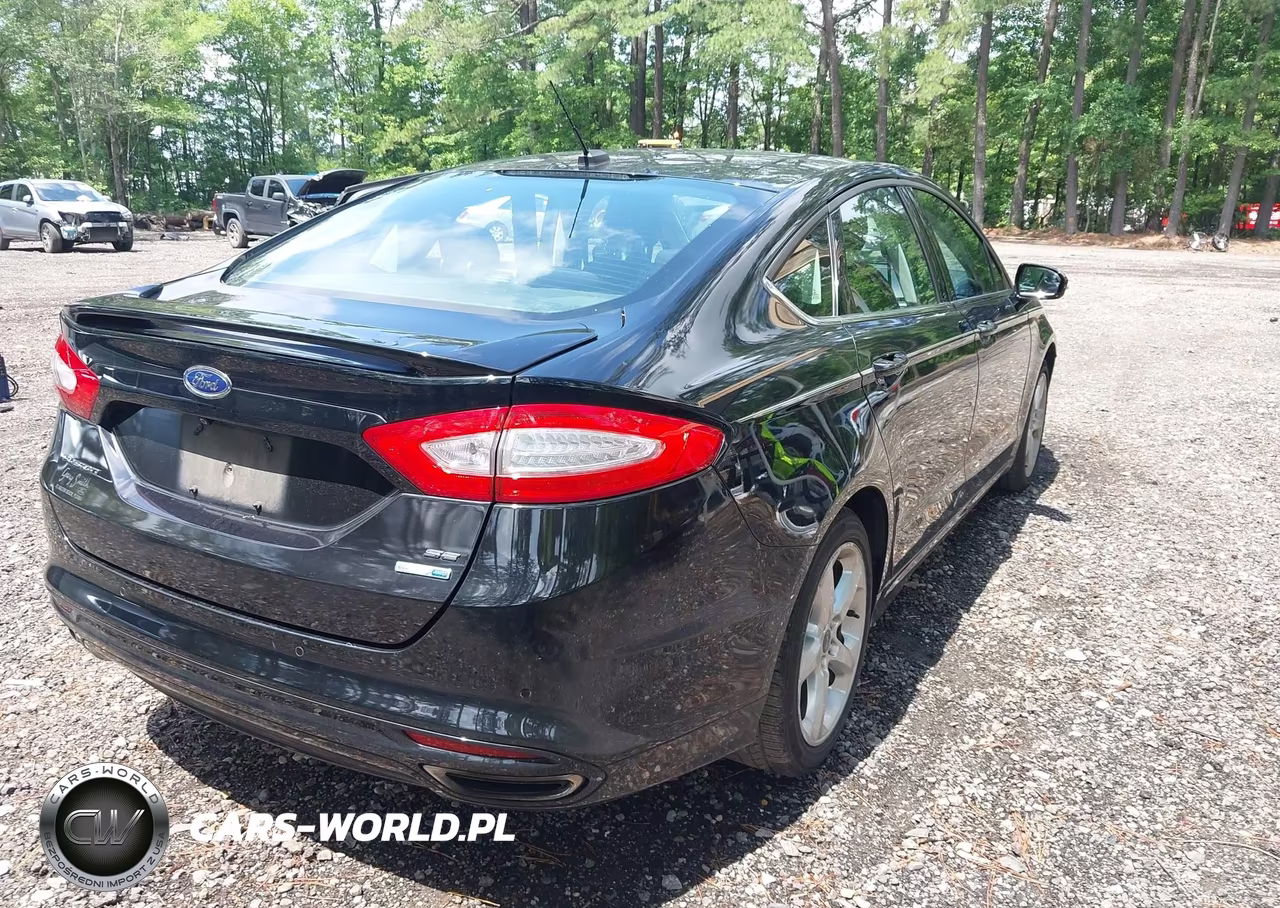 2016 Ford Fusion Se VIN:3FA6P0T91GR335249 - 4
