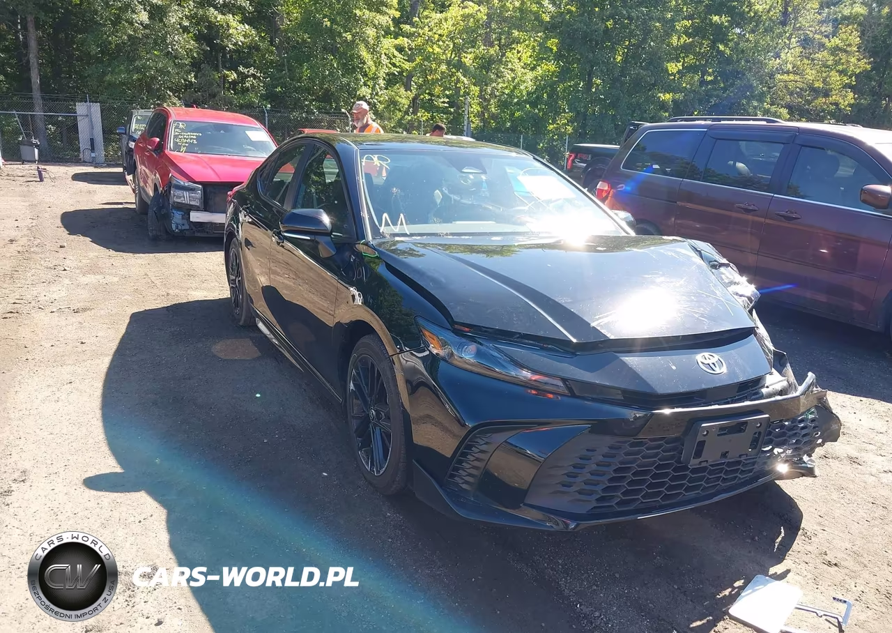 2025 Toyota Camry Se – zdjęcie 1 z 16