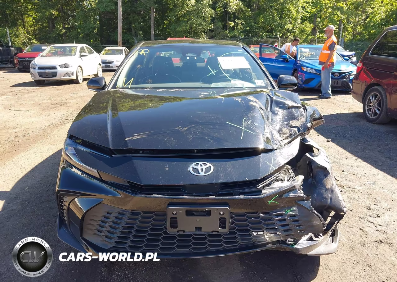 2025 Toyota Camry Se VIN:4T1DAACK5SU623901 - 12