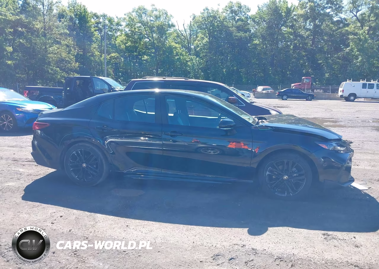 2025 Toyota Camry Se VIN:4T1DAACK5SU623901 - 13