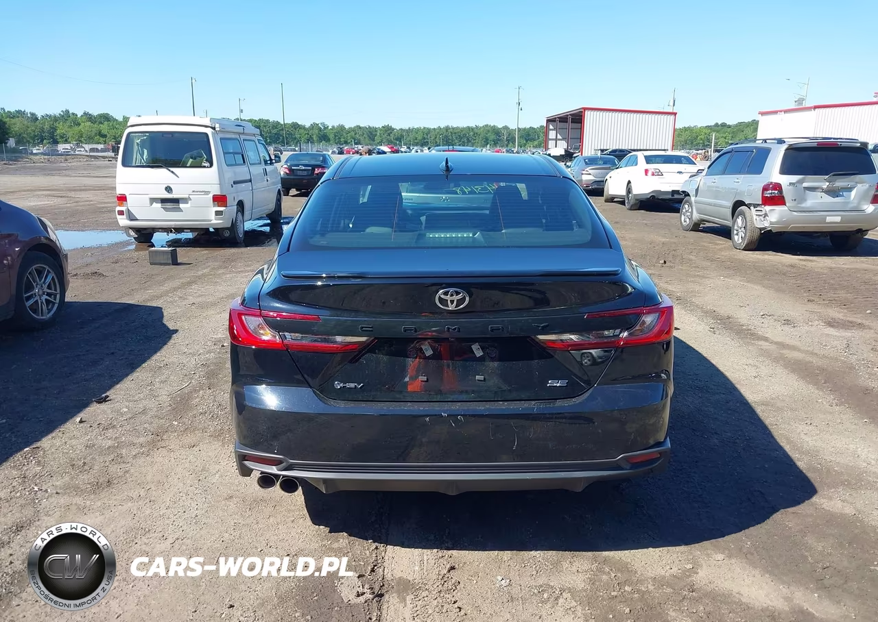 2025 Toyota Camry Se VIN:4T1DAACK5SU623901 - 16