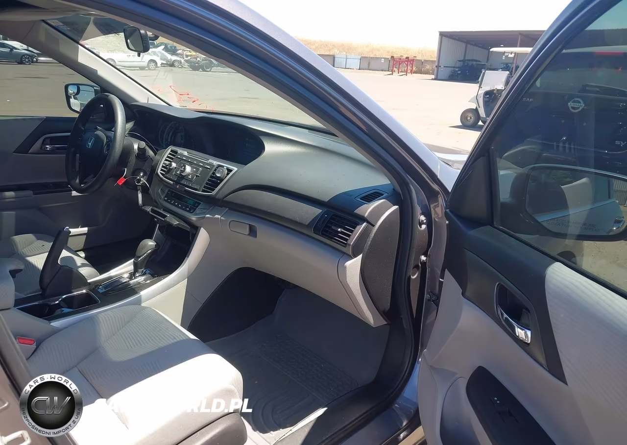 2014 Honda Accord Lx VIN:1HGCR2F32EA122720 - 5
