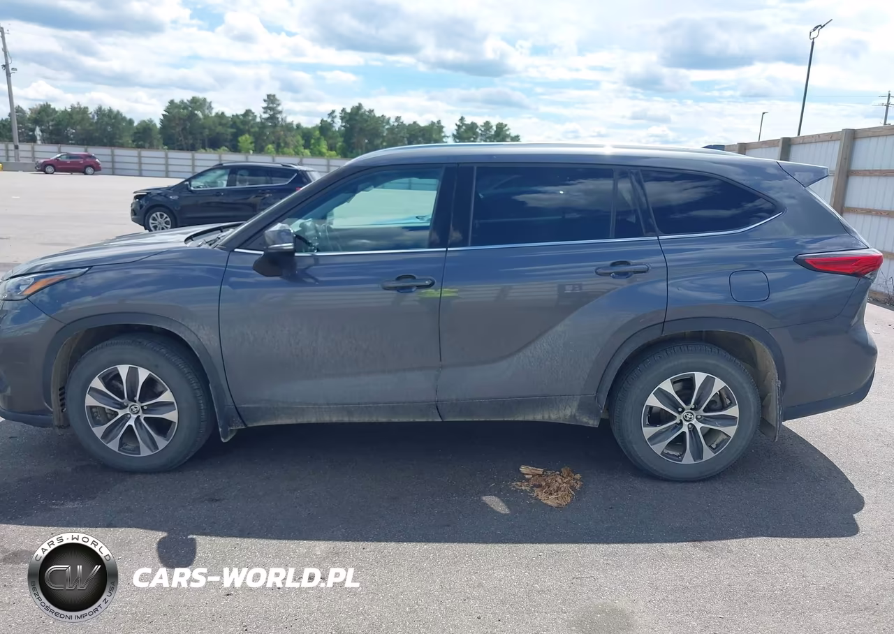 2020 Toyota Highlander Xle VIN:5TDGZRBH6LS509409 - 14