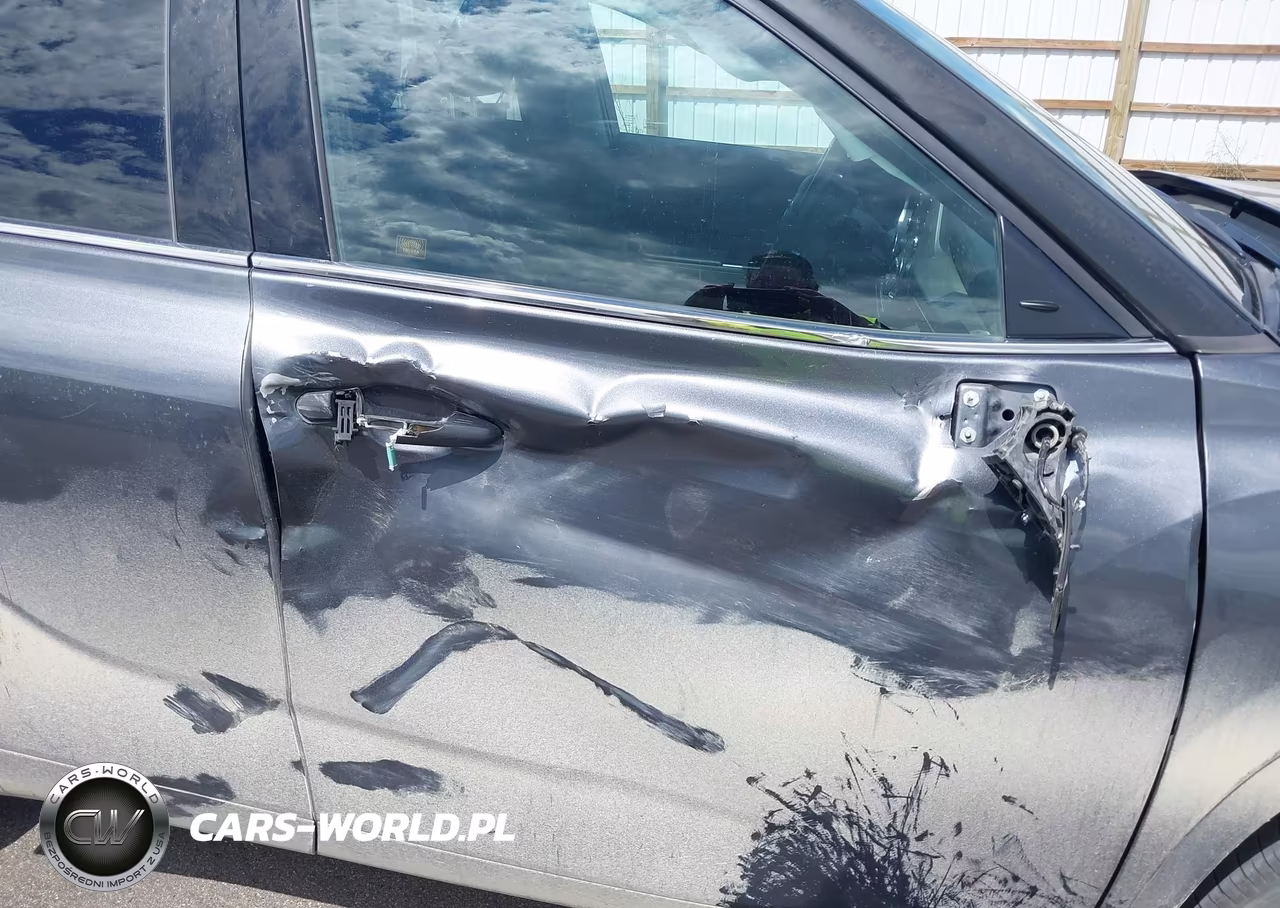 2020 Toyota Highlander Xle VIN:5TDGZRBH6LS509409 - 6