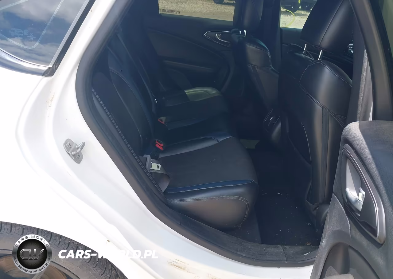 2015 Chrysler 200 S VIN:1C3CCCDG8FN511999 - 8