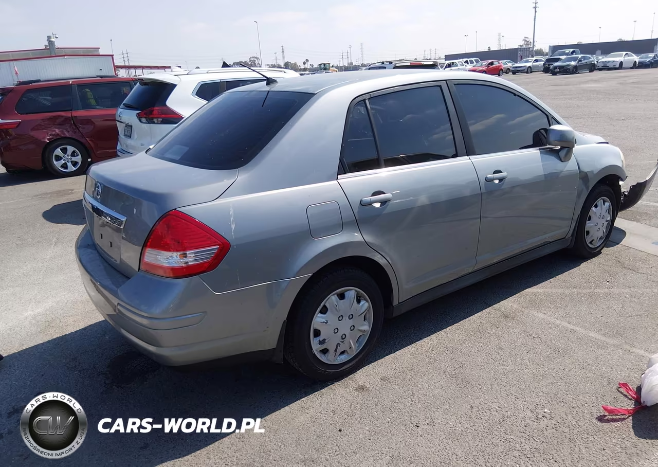 2008 Nissan Versa 1.8 S VIN:3N1BC11E48L403206 - 4