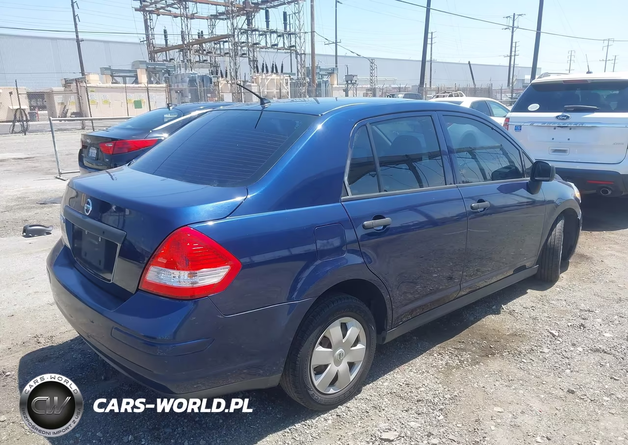 2011 Nissan Versa 1.6 VIN:3N1CC1AP3BL477956 - 4