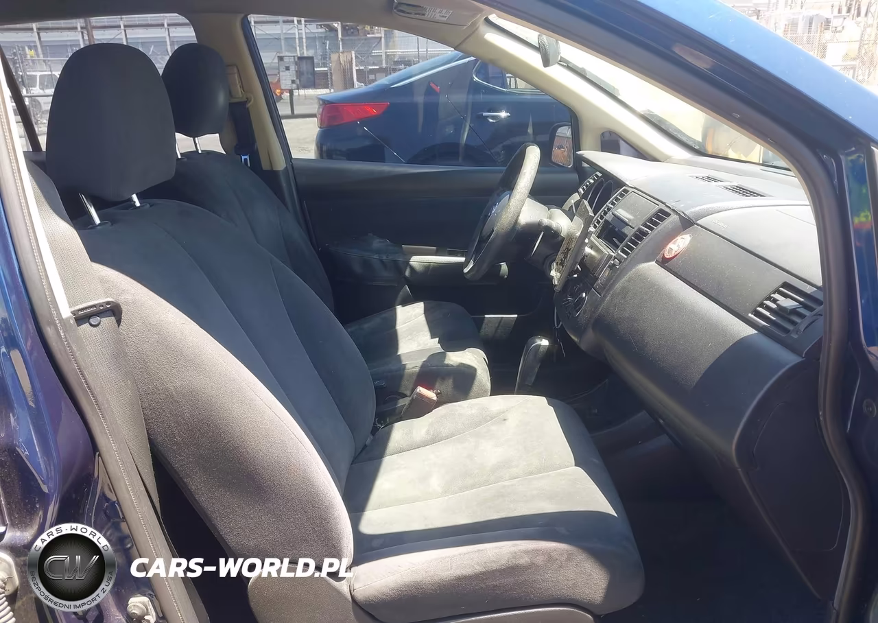 2011 Nissan Versa 1.6 VIN:3N1CC1AP3BL477956 - 5