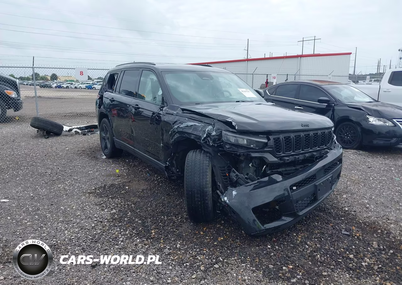 2021 Jeep Grand Cherokee L Altitude 4X4 – zdjęcie 1 z 17